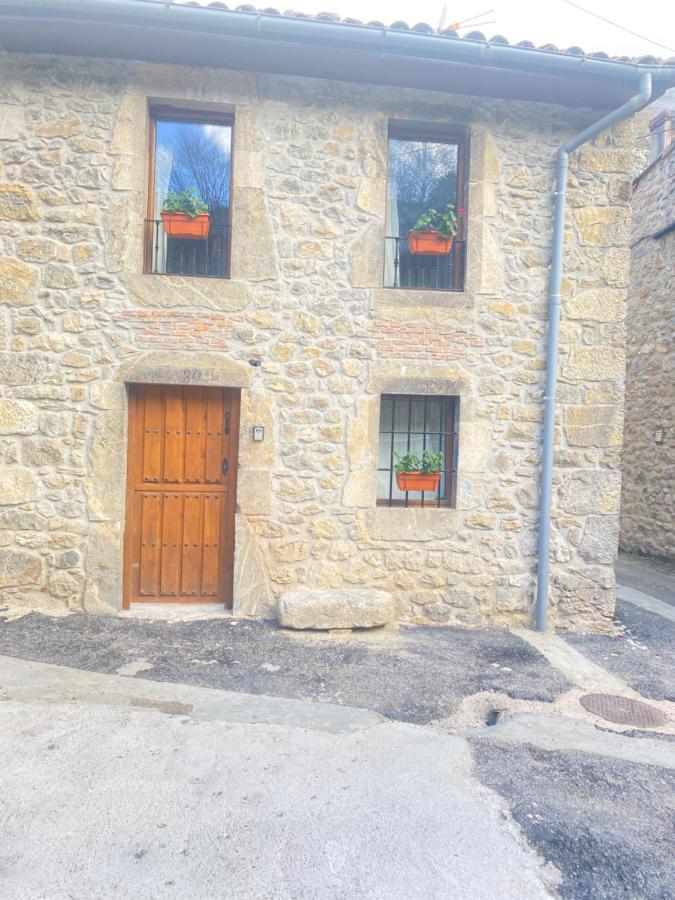 Vivienda Vacacional Trespandiu Oceno Exterior photo